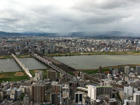 20120504梅田スカイビル 空中庭園展望台より 北側