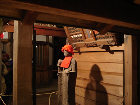 しばられ地蔵(南蔵院) お縄とき 23