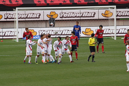 028 さらにその2分後、今度はポポが逆転ゴール!