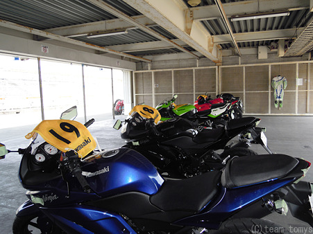 20120408-エンジョイサーキットラン in 岡山国際08