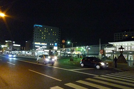 1101011900_P1720717